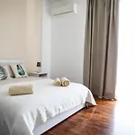 Aura Home Rent Of Rooms With Shared Kitchen