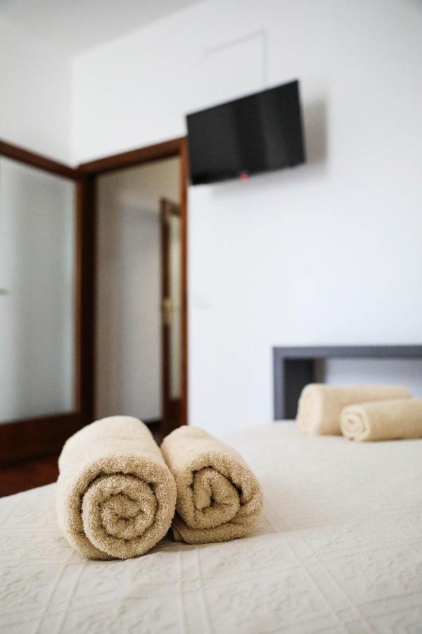 Aura Rent Of With Shared Kitchen Guest house *