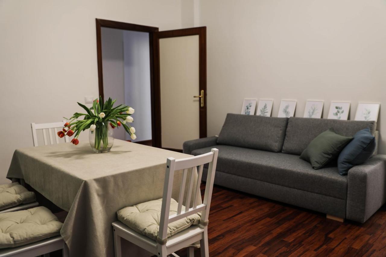 Aura Rent Of With Shared Kitchen Maison d'hôtes Bari