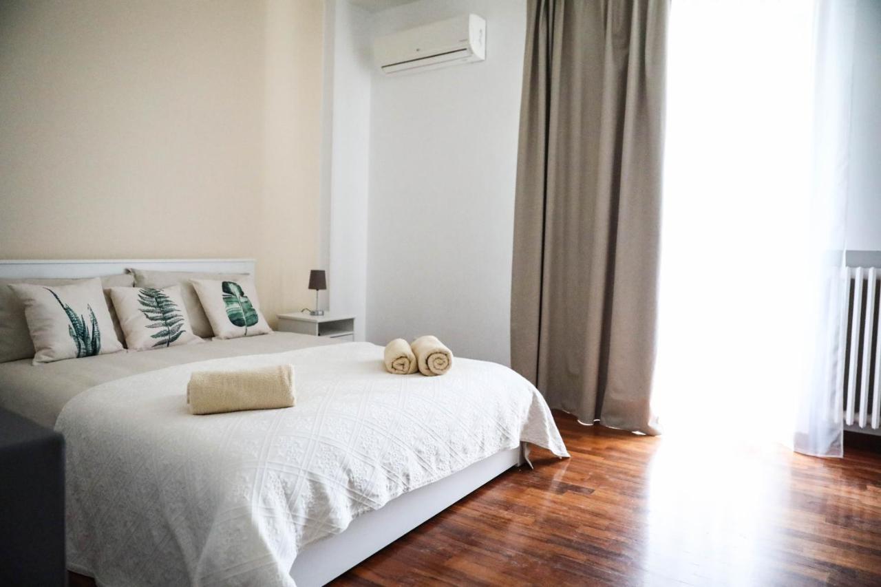 Aura Rent Of With Shared Kitchen Guest house