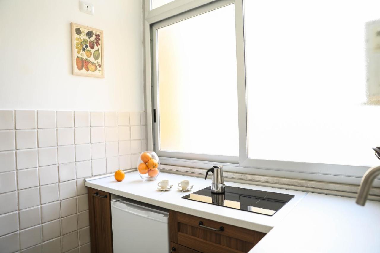 Aura Rent Of With Shared Kitchen *
